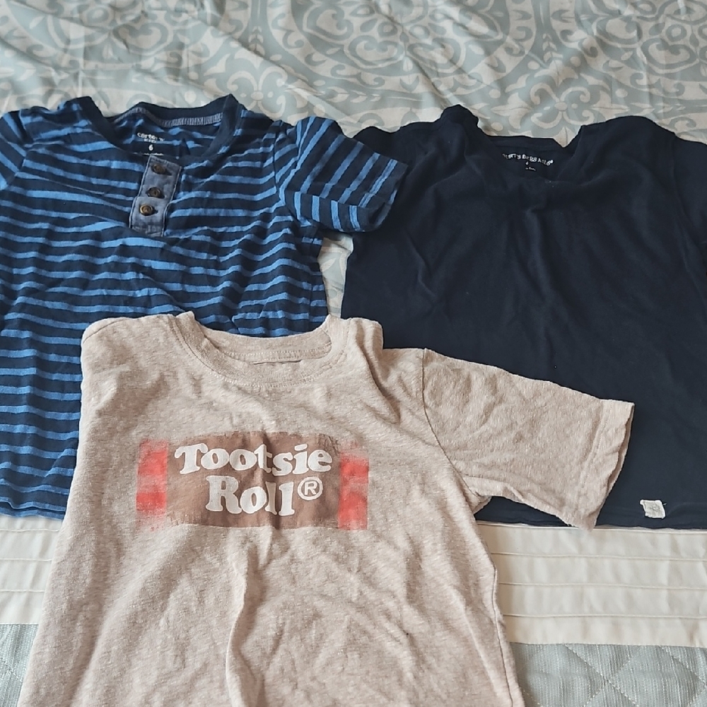 Carter's Beige Tootsie Roll Graphic Tee